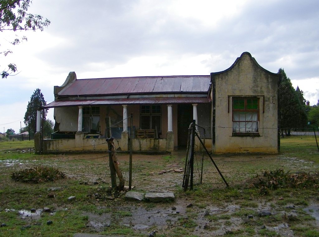Edenville quaint house